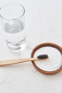 how to remove coffee stains from teeth naturally at home